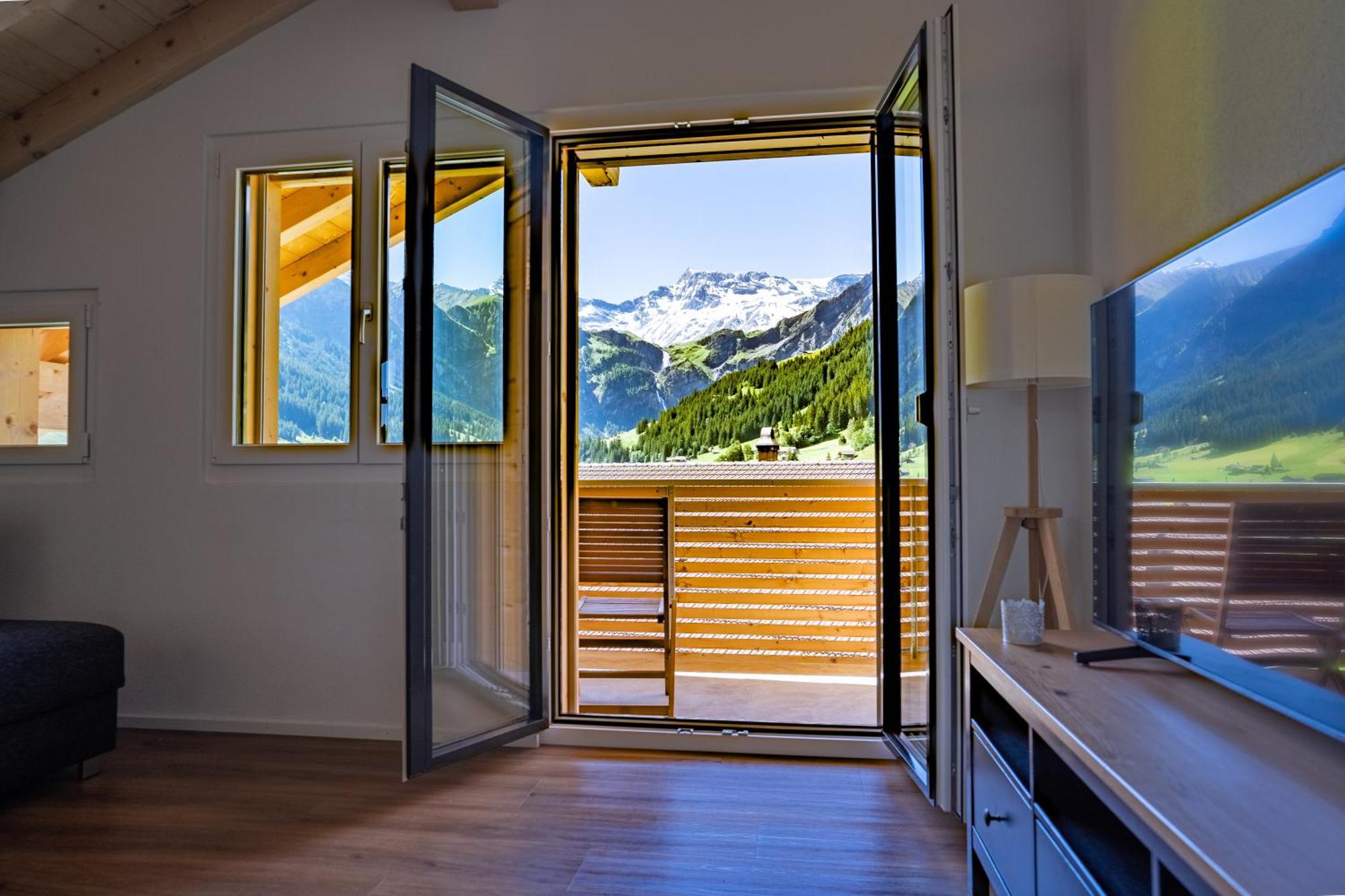 Chuenislodge2- Zwei Balkone, Gemuetlicher Kamin, Top Aussicht Adelboden Bagian luar foto